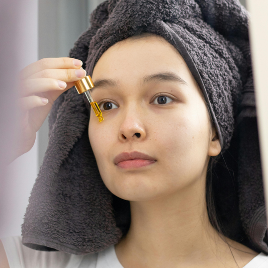 Gluta White Whitening Serum